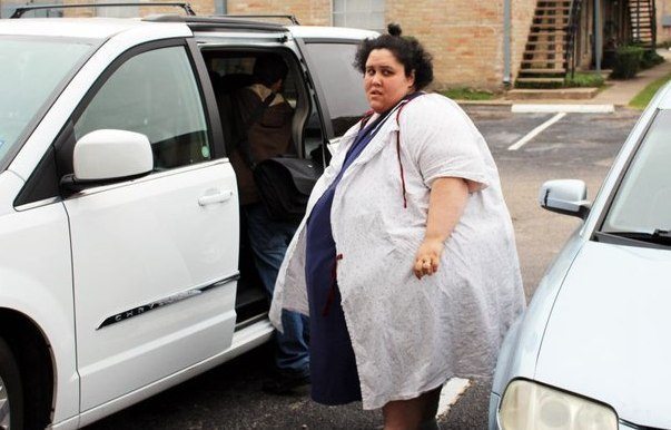 Absurds: Savos 24 viņa sver 300 kg, bet vīrs nevēlas, lai viņa notievē 1