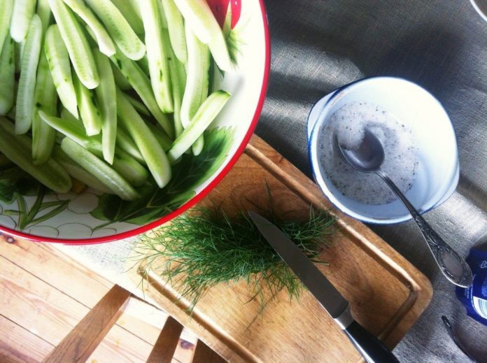 No mūsu pagraba šie pazūd pirmie: Mizotie gurķi ziemai 