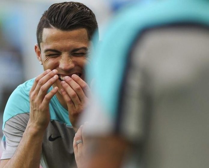 7 noslēpumi, kas palīdzēs atšifrēt sarunu biedra mīmiku (8 fotogrāfijas) 1