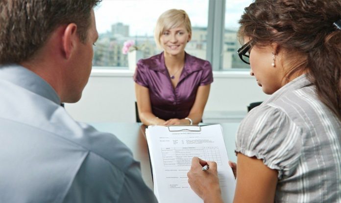 6 viltības kuras Tev palīdzēs darba pārrunās 