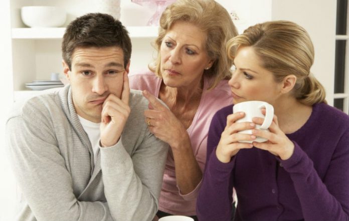 61040034-svekrva-mama-kci-sin-obitelj Vedeklas horoskops. Cik laba vedekla Tu esi?