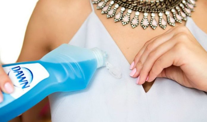 15 viltības, lai jūsu apģērbam un apaviem varētu ilgāk saglabāt ''jaunību'' 12