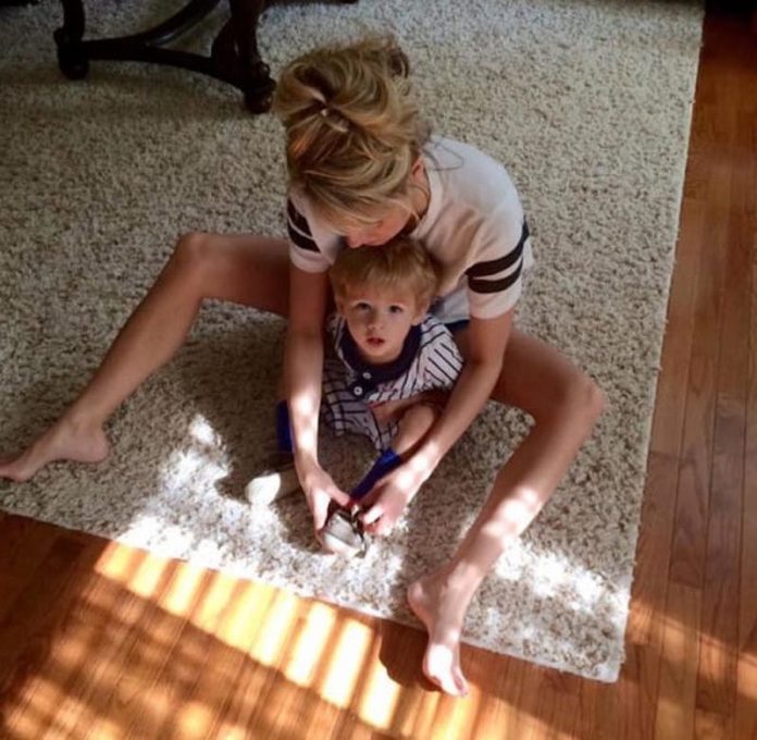 Aizkustinoši vīra vārdi, kas veltīti viņa sievai – medmāsai. Simtiem tūkstoši lasījumu! 1